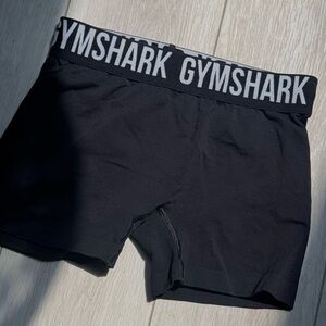 Gymshark black and white shorts